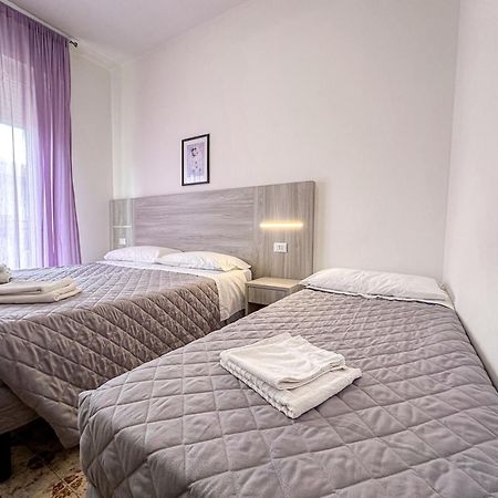 Hotel Stradiot Ріміні Екстер'єр фото